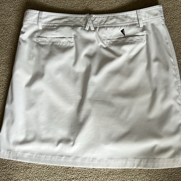 Golf skort - Picture 6 of 8